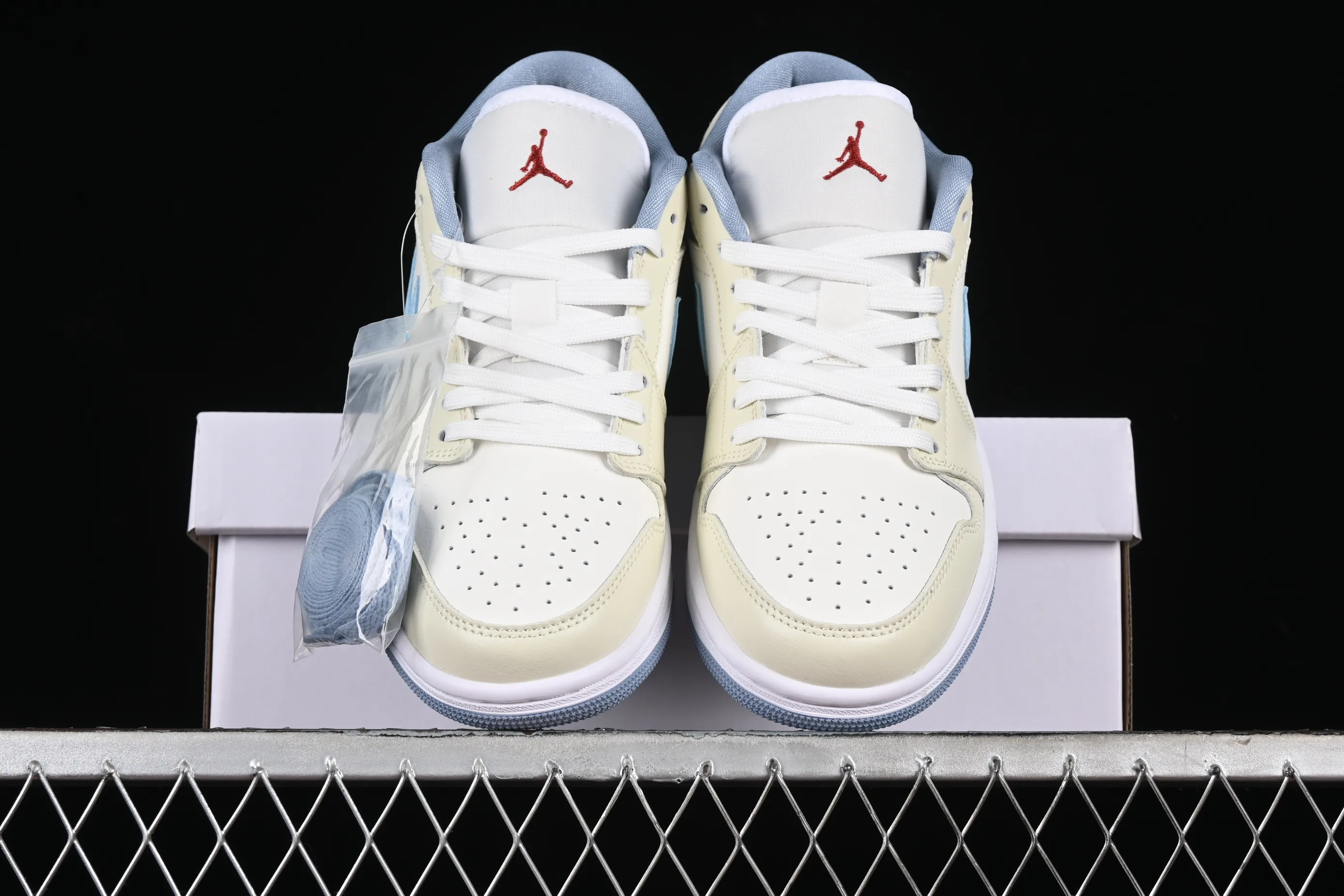 All categories Air Jordan Jordan series basketball shoes Air Jordan 1 Low Air Jordan 1 Low AJ1 Joe 1 low-top cultural and casual sneakers DC0774-164